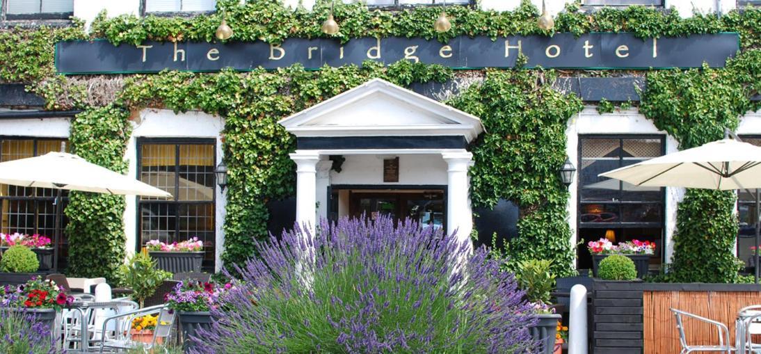The Bridge Hotel Thrapston  Exterior photo